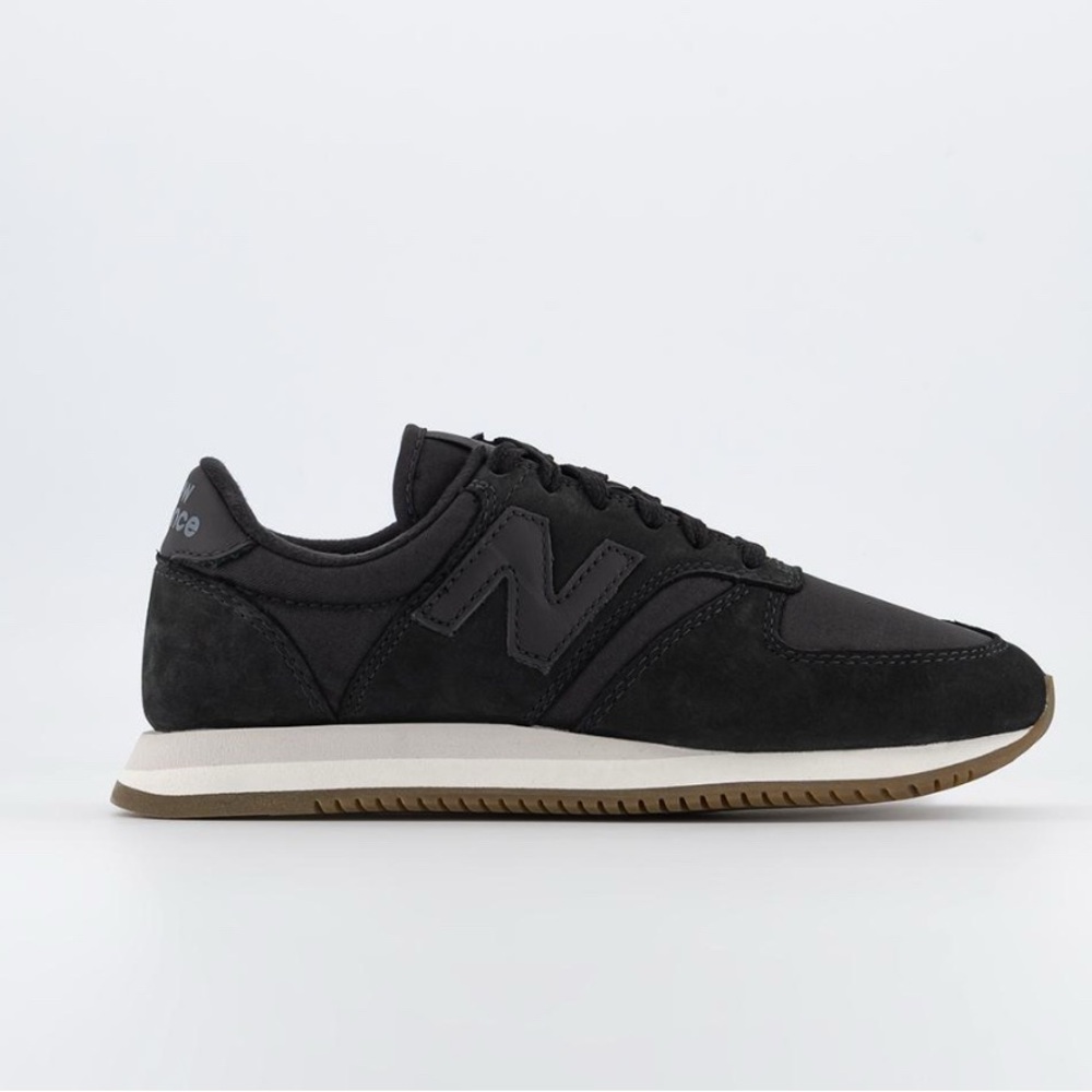 New Balance Black Sneakers